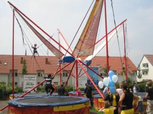 2-Bungee Trampolin / Quartertramp / Viererbungee / Jumpinganlage für Veranstaltungen mieten