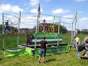 Hochseilgarten für Kinder Mobiler Klettergarten / Kinder Kletteraktion für Veranstaltungen mieten