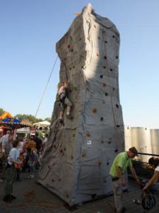 4-Kletterturm "The Rock" / Kletterfelsen / Kletterberg für Veranstaltungen mieten