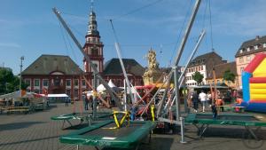 5-4er Bungee Trampolin Anlage SKYLINE JUMPER inkl. 2x Betreuung, Lieferung, Auf-und Abbau