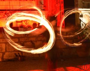 2-Feuershow, Hochzeitsfeuershow, LED-Show - Ambrosia van Serpens