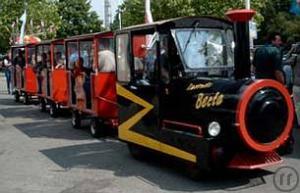 1-Kindereisenbahn/Bimmelbahn "Rasende Berta" mit Straßenzulassung