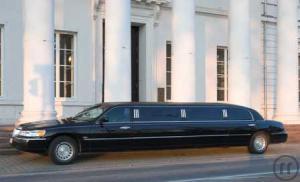 1-schwarze Stretchlimousine 8,6 m lang mieten!