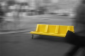 1-Neu !  Urban authentic upcycling-design, Loungebänke aus Kunststoff auch für den Au&szl...