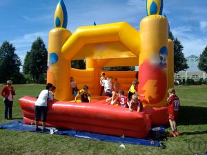 Kinder Hüpfburg groß 6 x 5 m - Springburg - Luftburg - Kinder Spielgerät - Aktion... Kinder Hüpfburg groß 6 x 5 m - Springburg - Luftburg - Kinder Spielgerät - Aktion...