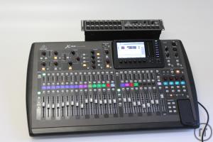 2-Behringer X32 Digitalpult Mischpult