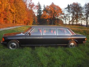 2-Mercedes Boonacker 240D 8 Sitzplätze Hochzeitsauto Oldtimer Geburtstagsgeschenk Filmauto Str...