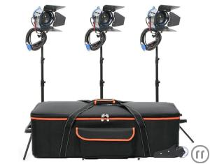 1-Cinelight Junior Fresnel 650 Watt, Kit, 3 x Cinelight 650, 3 x Flügelbegrenzer, 3 x Stativ