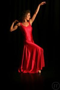 2-Sabine Jordan. Tanzshow, Tanzimprovisation, Flamenco, Bolero