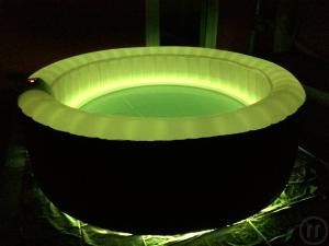 2-"PREMIUM Circle Six LED" Whirlpool mieten