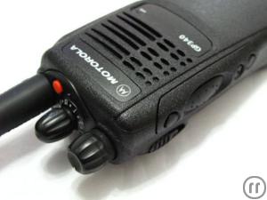 1-Motorola GP340 UHF Handfunkgerät
