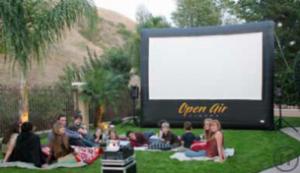 2-Open Air Kino - KINO UNTERM STERNENHIMMEL