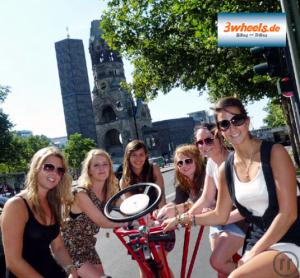 3-FunBike - PartyBike Berlin Tour - Junggesellenabschieds Spaß