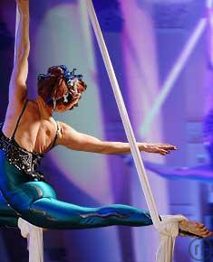 Luftartisten - Die Spinnenfraue - Arabesque - Akrobatik - Show Tanz