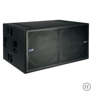 Doppel 18" Aktiv Bass von db technologies mit 2 000 Watt Leistung