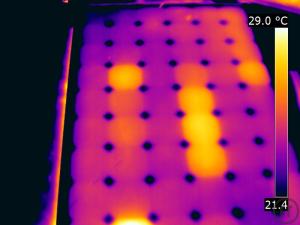 6-Flir T440 | Wärmebildkamera mit 76.800 Temperaturmesspunkten, einem Messbereich von -20°...