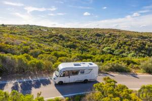2-Wohnmobil  T 680 Adv.