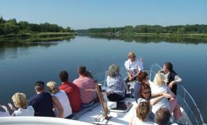 2-EVENTSchiff in BERLIN Wannsee + Potsdam - Private Rundfahrt - Sightseeing - Ab 2 bis 25 Pers.