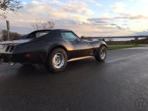 4-Chevrolet Corvette Stingray