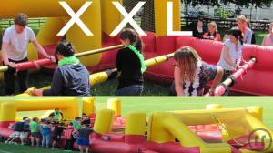 1-Fußball-XXL Riesenkicker - Menschlicher Kicker - Fußball Event - Sommerfest - Mensche...