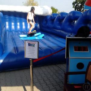 1-Surfsimulator, Surfboard Simulator, Sommerfest, Beach Party, Firmenfest, Betriebsfeier, Simulator