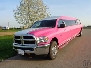 Oldtimer: Imperial, Excalibur als Hochzeitsauto
Hummer 2-Stretchlimousine in weiß