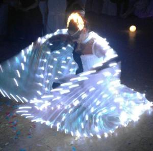3-Feuershow, Hochzeitsfeuershow, LED-Show, Schwarzlichtshow - Ambrosia van Serpens