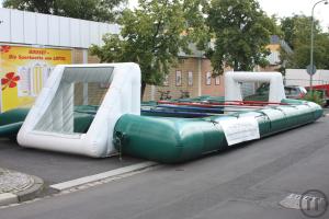 1-Riesenkicker/ Human Table Soccer