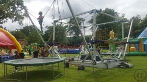 3-Klettergarten mit Bungee Trampolinen