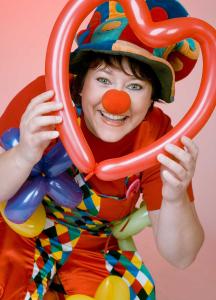 Zauberclown Yvonne kommt auf jedes Fest!