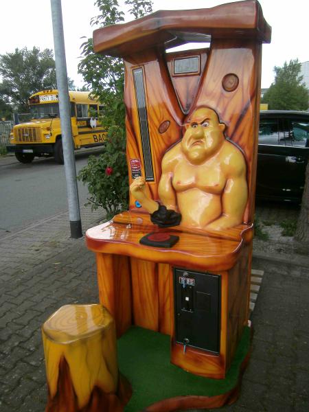 3-Kraftautomat Strong Man mieten in Frankfurt, Mainz, Wiesbaden