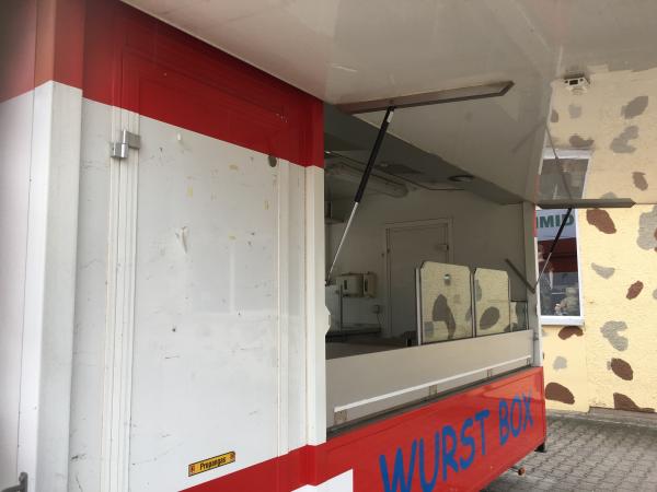 6-Imbiss Imbissanhänger Foodtruck Imbisswagen Grill mit Kühlzelle