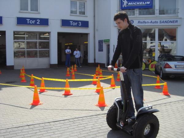 1-Segwayparcours, Segway, Pacour
