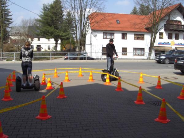 2-Segwayparcours, Segway, Pacour
