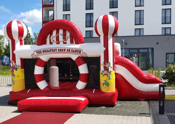 1-Hüpfburg Zirkus mit Rutsche