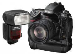 Nikon D700 + AF-S Zoom NIKKOR 24-70mm 1:2,8G ED + Blitzgerät SB-900