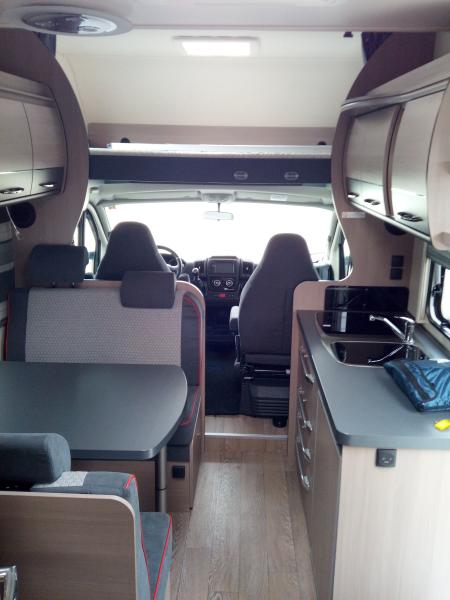 3-Alkoven Wohnmobil groß, 5 Personen, 2 Doppelbetten, Hobby A70GM Siesta, Fiat Ducato 150 PS,...