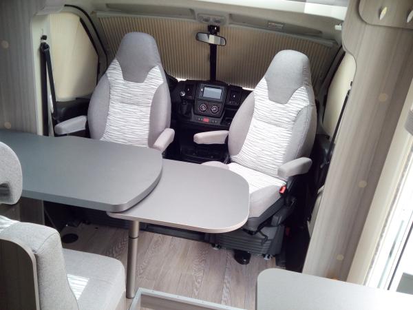 4-kompaktes Reisemobil Hobby V65GE Ontour Edition, wendiges Reisemobil für 2 Personen zur Miet...