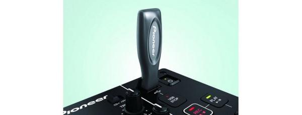1-DJM 350 - Dj Mixer von Pioneer mit MP3 Aufnahme Funktion - DJM350