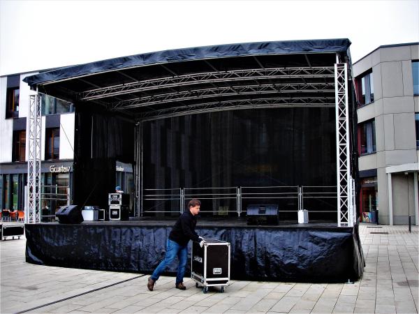 3-Mobile Rundbogen Bühne - Anhängerbühne - PROFIL MOBIL STAGE TRAILER 8X6M ECO