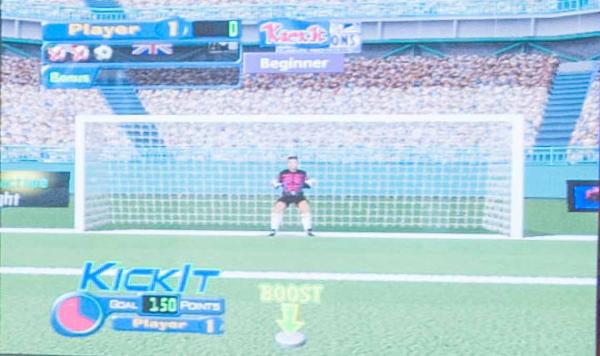3-Virtual Goalkeeper der Interaktive Freistoß Simulator; Fußball Simulator mit echten Ball