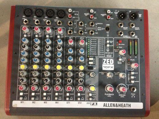 1-Kleinmixer Allen & Heath ZED 10