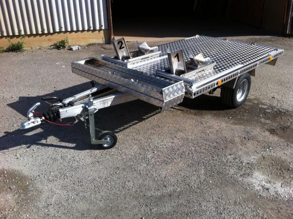 Motorradanhänger 1-2 750 kg gebremst mit 100er Zulassung