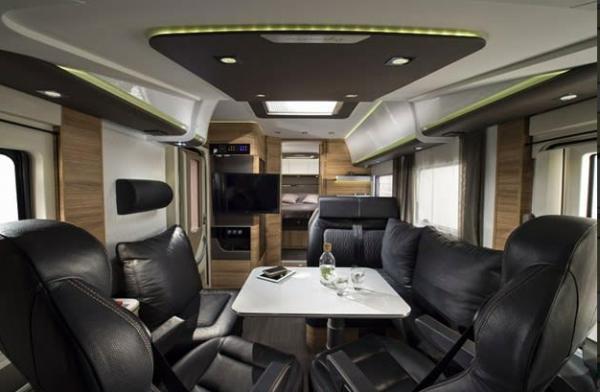 2-Adria Sonic Supreme 810 SL Luxusliner, wochenlang autark unterwegs sein. Absolute Luxusausstattung