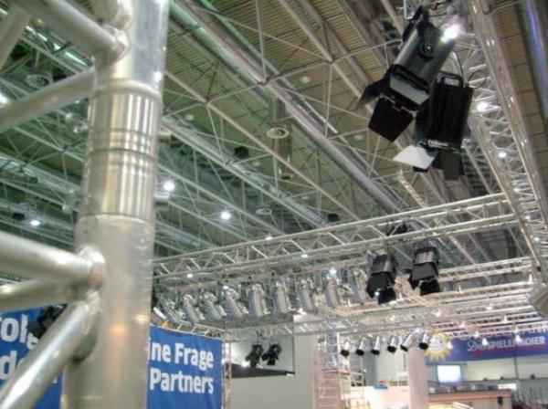 3-Set: 20 x HQI Strahler Beleuchtung; Ideal für Messestand; auf Traverse;