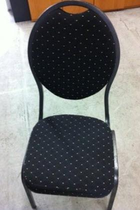 3-Bankettstuhl schwarz / Konferenzstuhl auch mit Husse verfügbar