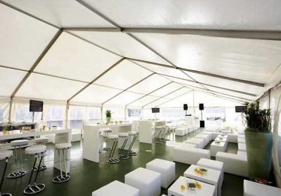 2-Set White Lounge Sky /Tisch Woodcube - 8 Pers.