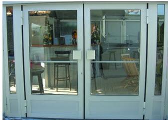 Glas Doppeltür 2,38m x 2,12m Alurahmen weiß beschichtet