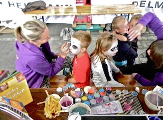 Kinderschminken mit Pavillon inkl. 1 Schminkpersonal