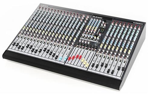 1-Allen & Heath - GL2400-24 (im Case)